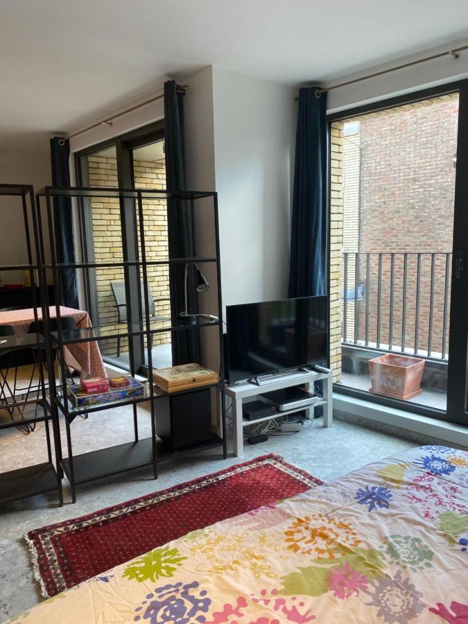Studio Near Shopping K In K New Bright And Central Kortrijk Exterior photo