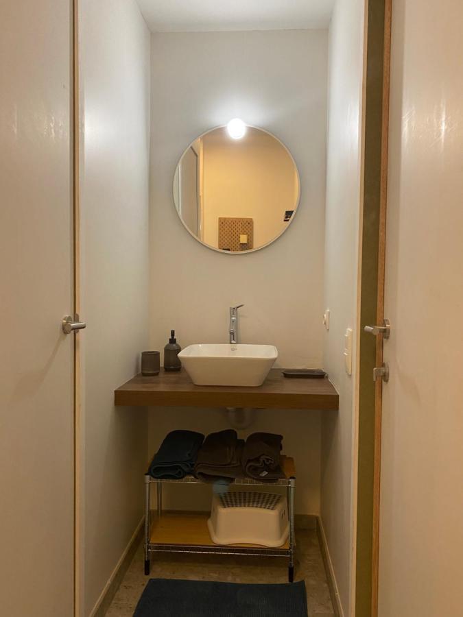 Studio Near Shopping K In K New Bright And Central Kortrijk Exterior photo